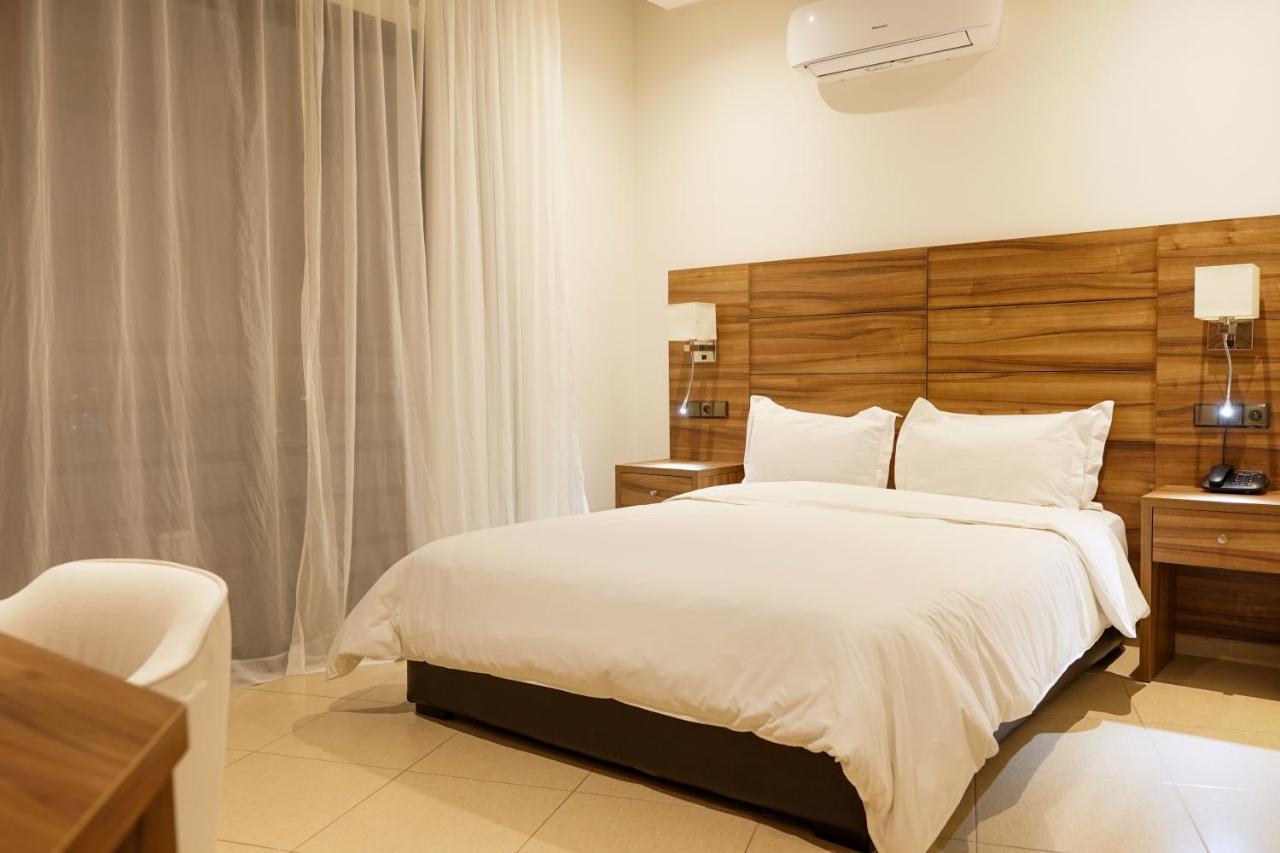 Hotel El Djenina Tanger Kültér fotó