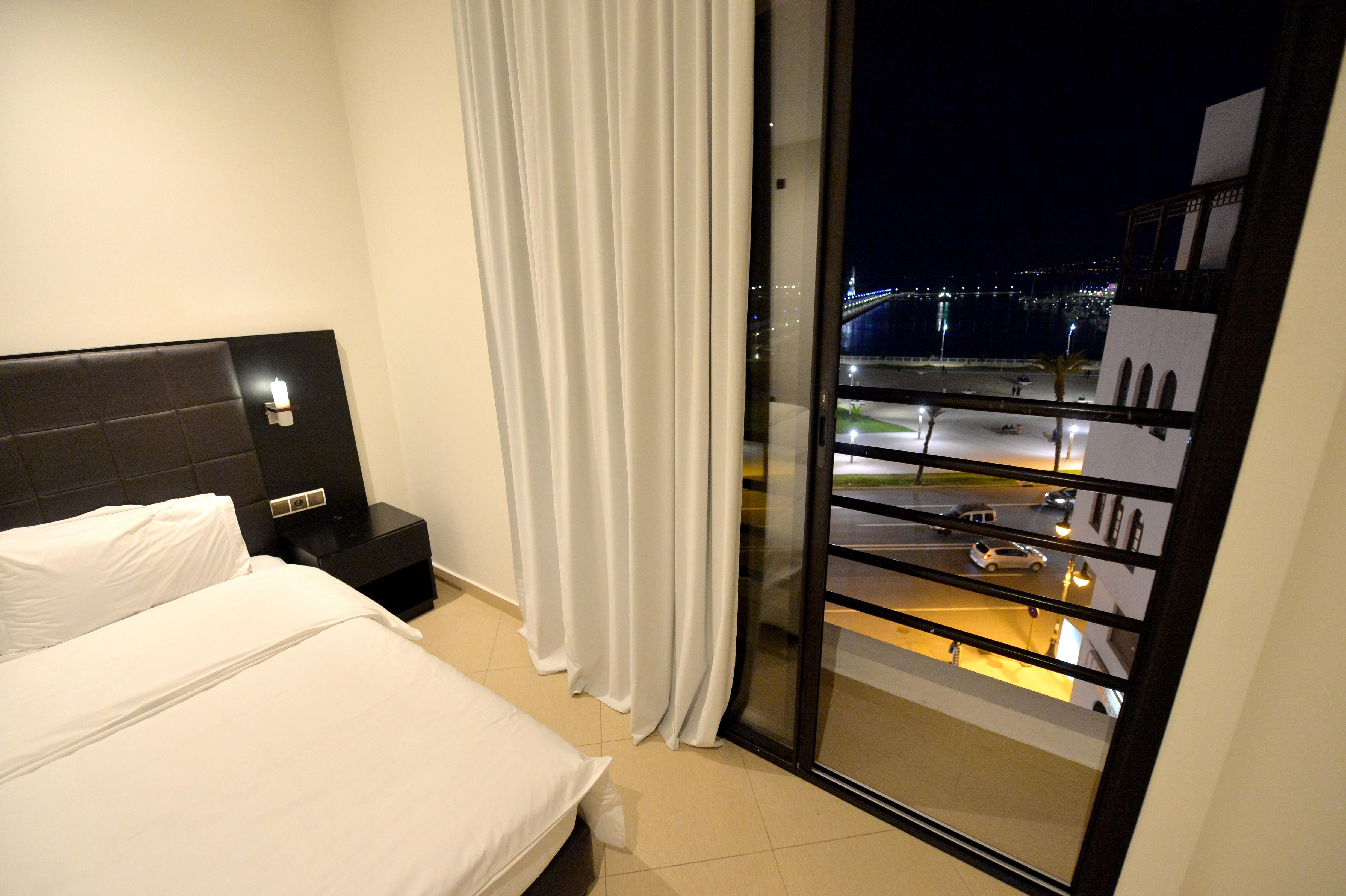 Hotel El Djenina Tanger Kültér fotó