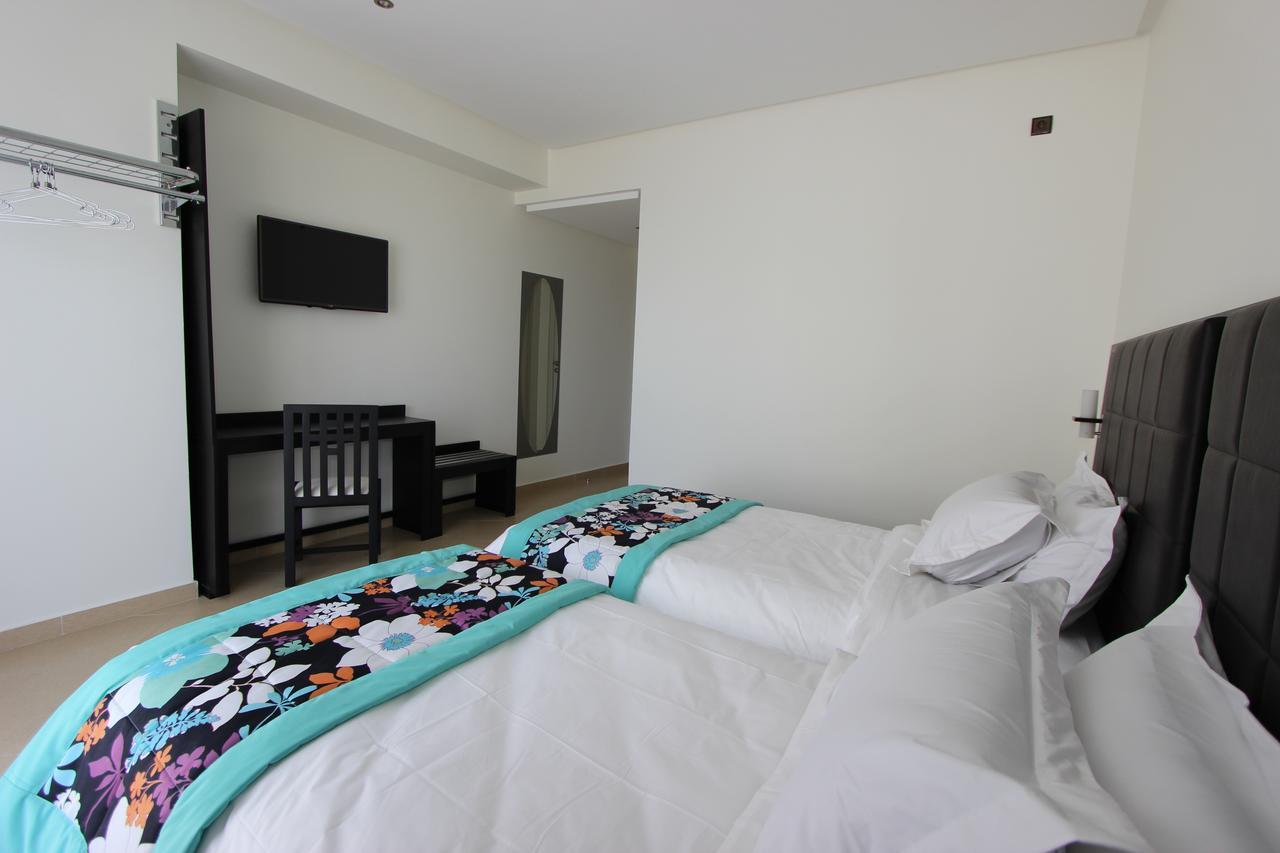 Hotel El Djenina Tanger Kültér fotó
