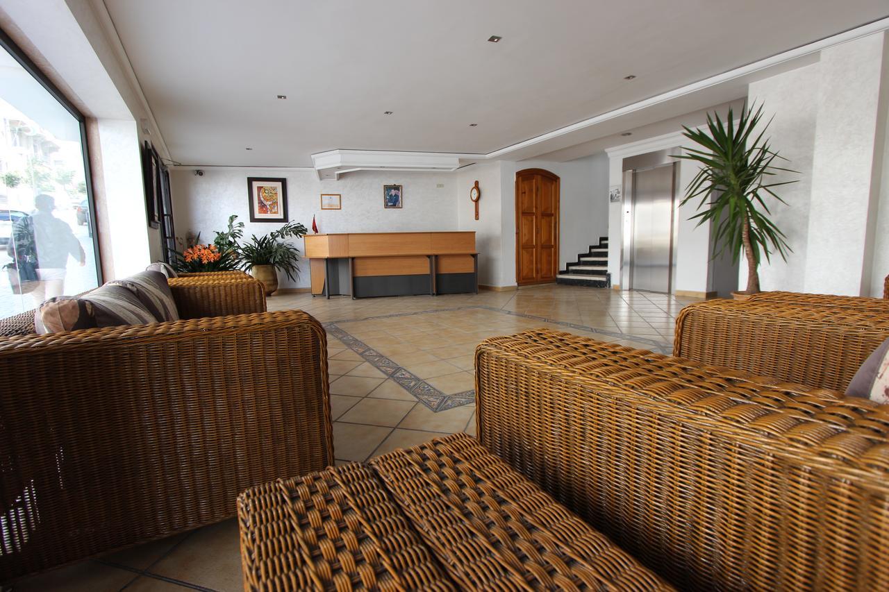 Hotel El Djenina Tanger Kültér fotó
